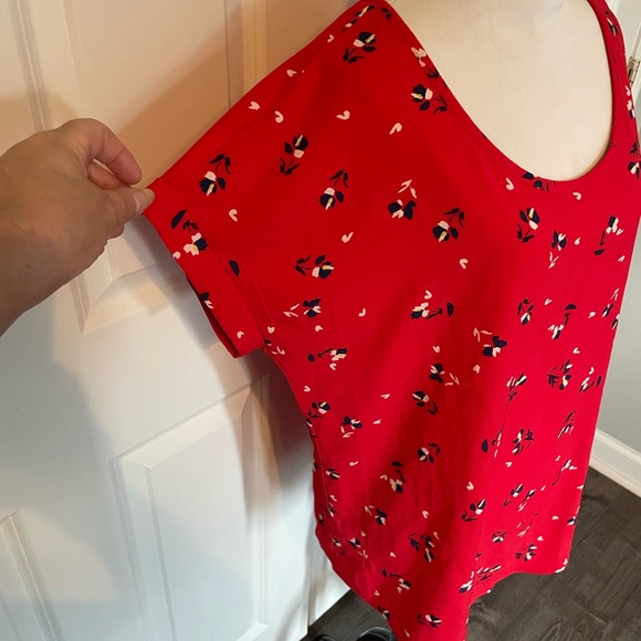 Pleione (anthropology) floral blouse - Picture 2 of 10